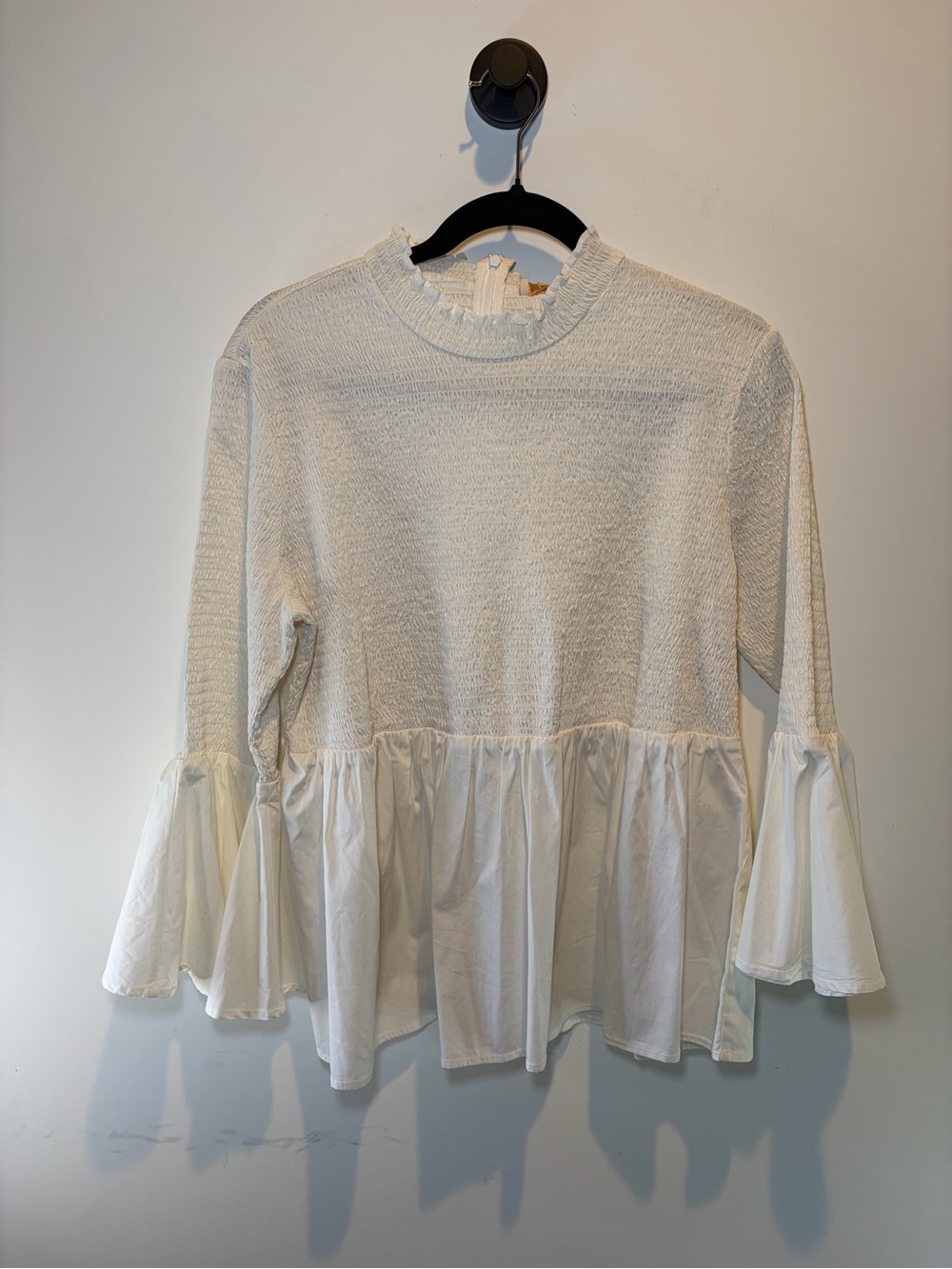 Bytimo‎ Cream Ruffle Peplum Long-Sleeve Blouse